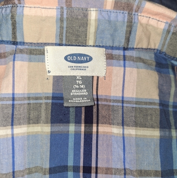 Old navy kids XL plaid button-down casual or dress shirt - Picture 5 of 5